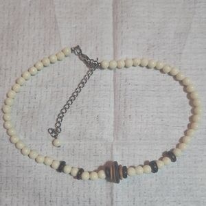Elegant Cream Beaded Necklace